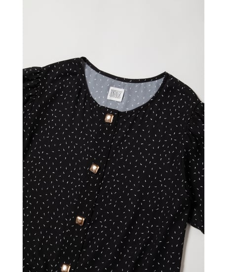 Square buttons dress / black