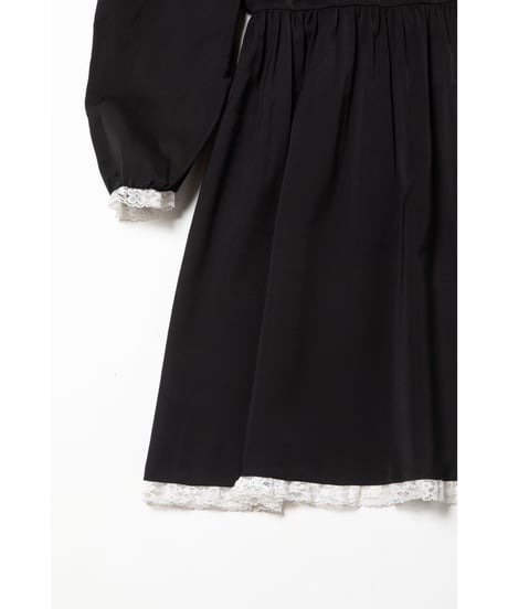 Frill dress / black
