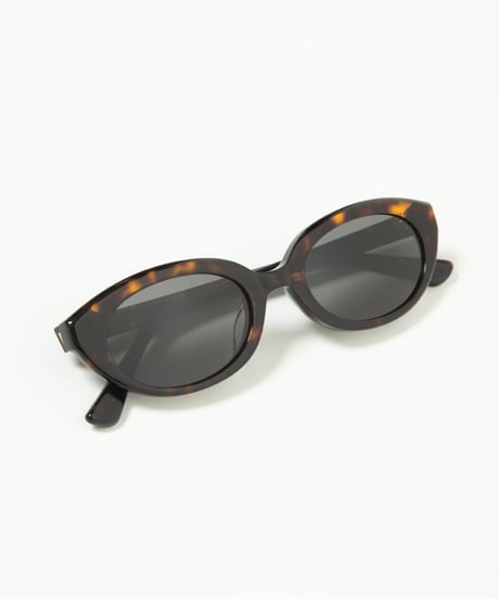 Tostalgic sunglasses / tortoiseshell