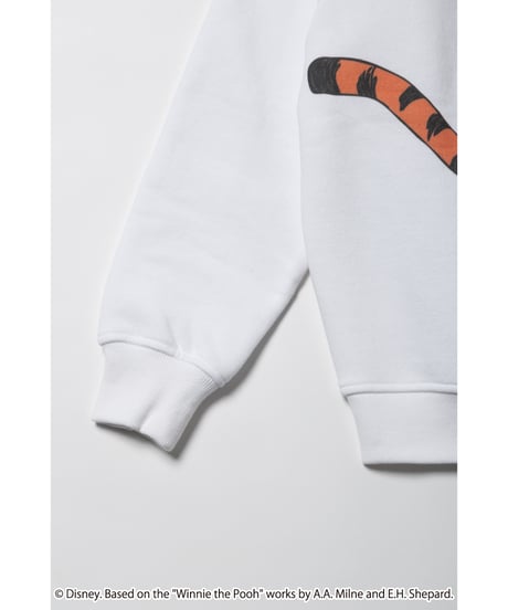 Winnie The Pooh sweatshirt / white