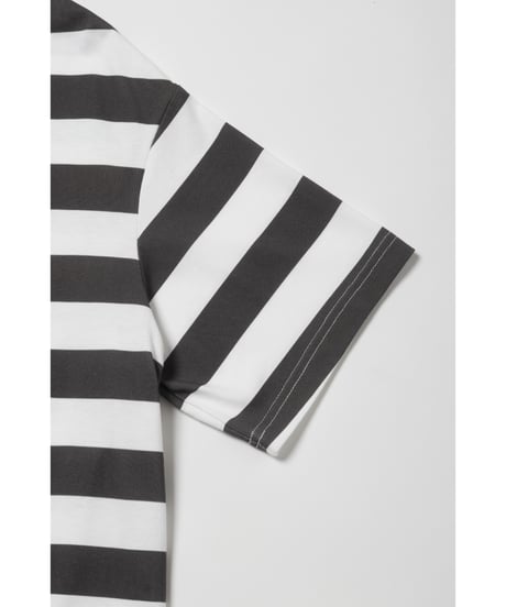 Tos logo stripe Tshirts / black