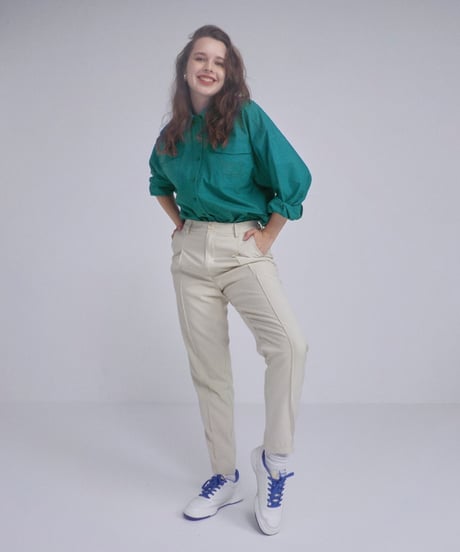 Color shirt / green