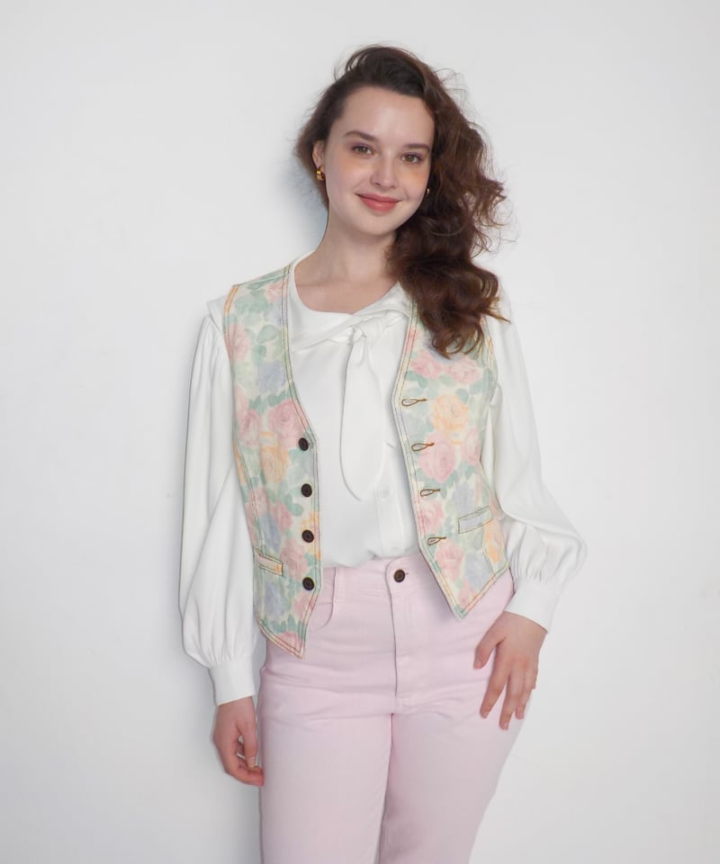 80s denim vest / floral | Tostalgic Clothing