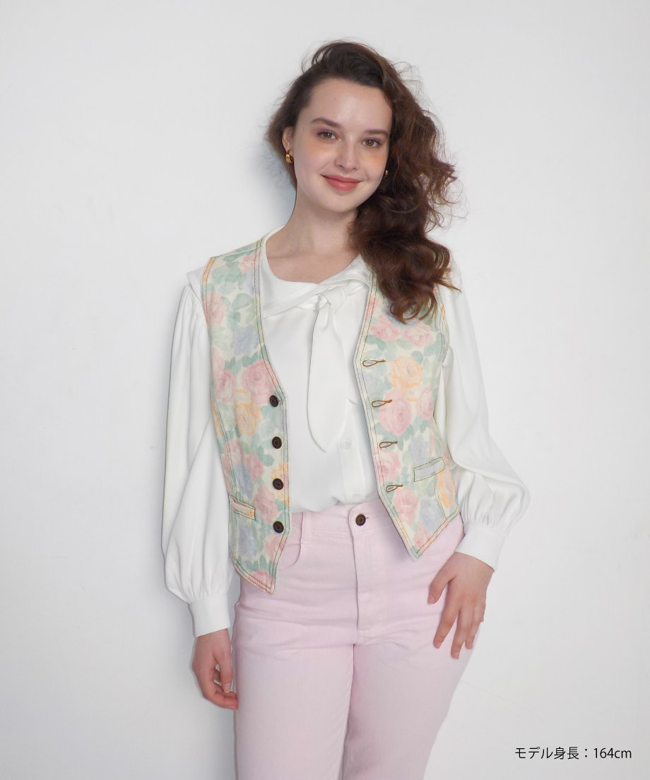 80s denim vest / floral | Tostalgic Clothing