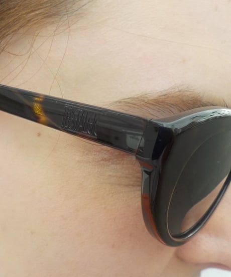 Tostalgic sunglasses / tortoiseshell