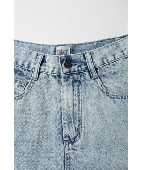 Relaxed denim half pants / acid wash