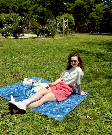 Tostalgic picnic sheet / purple