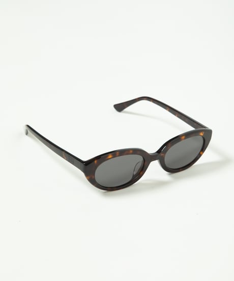 Tostalgic sunglasses / tortoiseshell