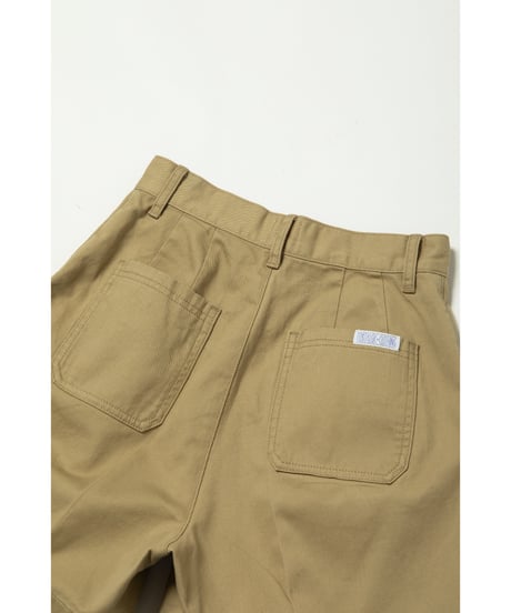 Color half pants / beige