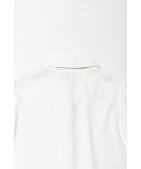 Collar blouse / white