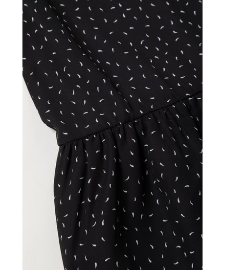 Square buttons dress / black