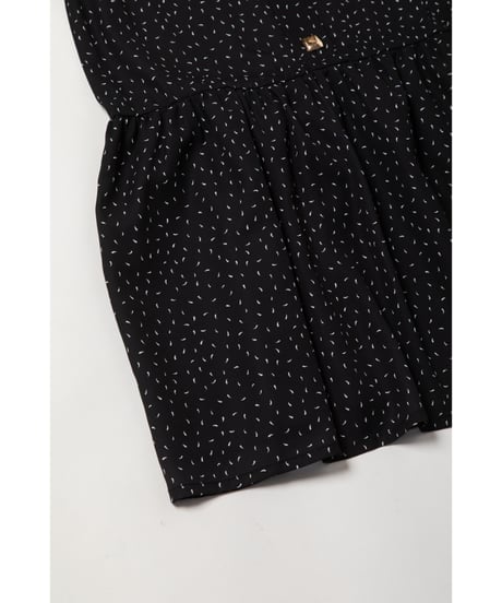 Square buttons dress / black