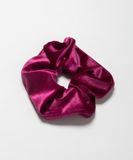 Velour scrunchie/ pink