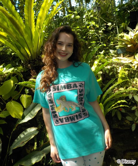 Simba and Nala / tee / green [ Shipped in early Jul. ]