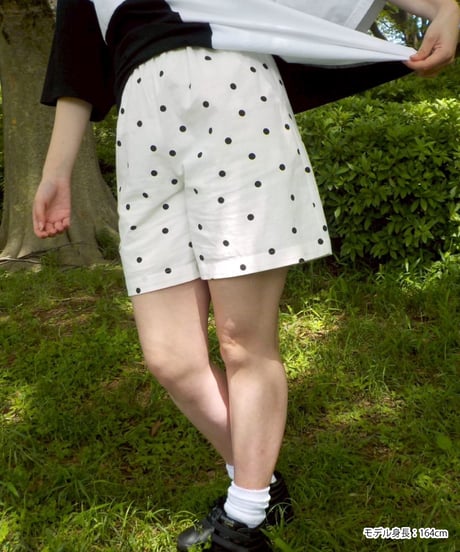 Summer half pants / polka dots