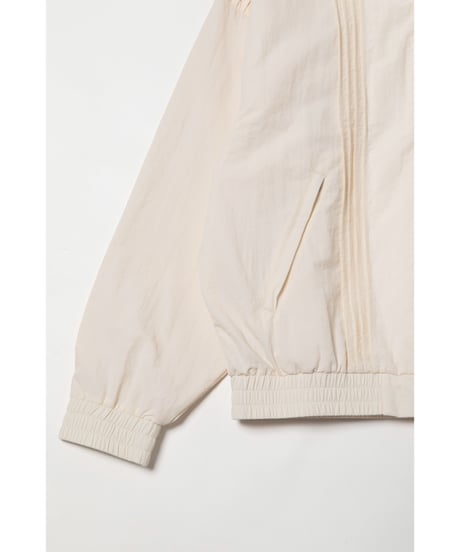 Wind breaker / white yellow