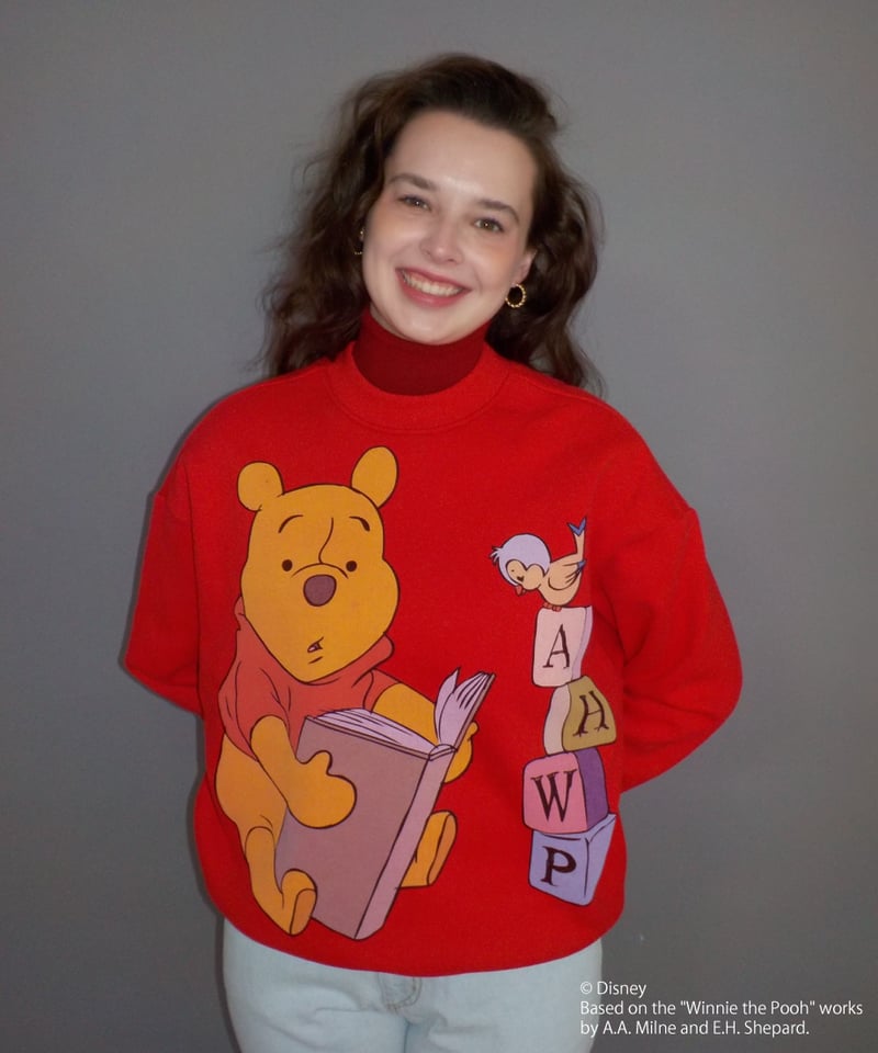 Winnie The Pooh sweatshirt / red | Tostalgic Cl