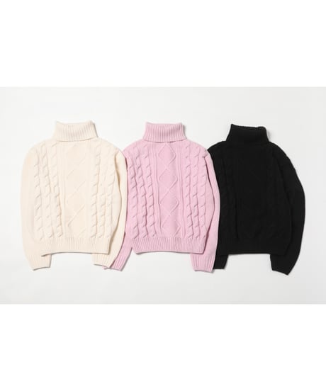 Cable sweater / pink