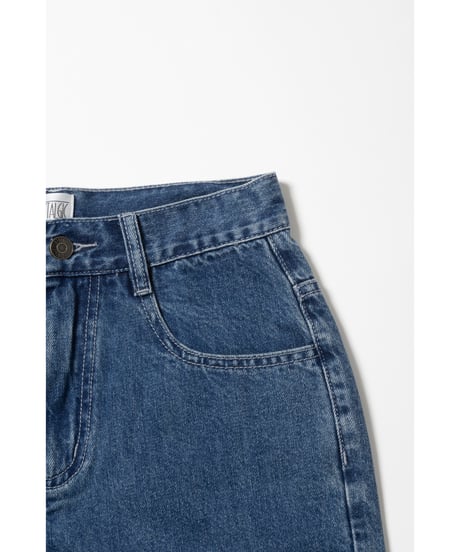 Relaxed denim half pants / blue