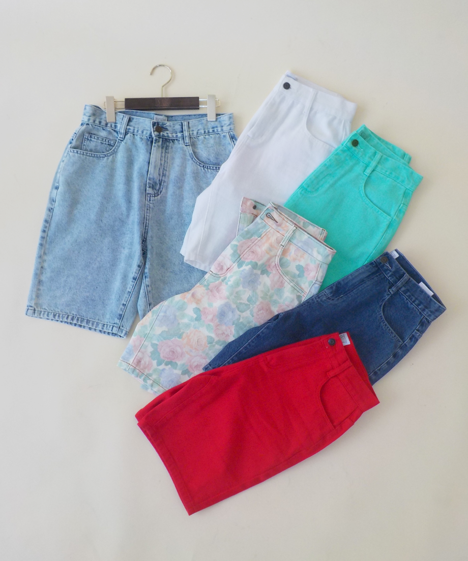 Relaxed denim half pants / red | Tostalgic Clot