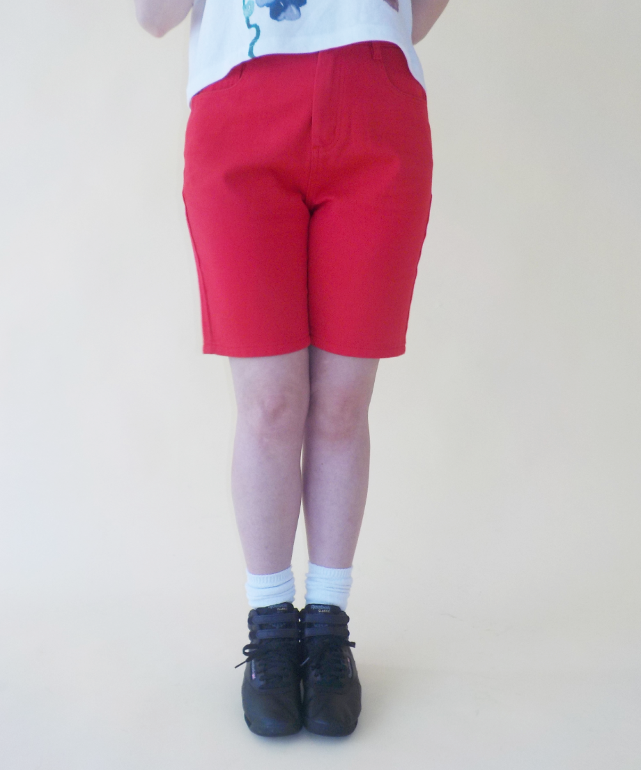 Relaxed denim half pants / red | Tostalgic Clot
