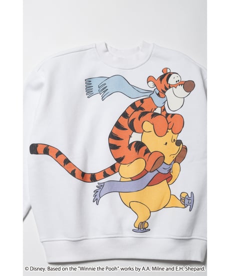 Winnie The Pooh sweatshirt / white