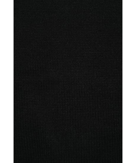 Cable sweater / black