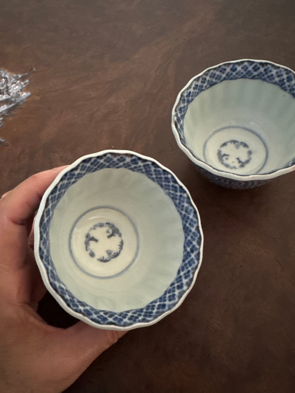 古伊万里 染付蛸唐草文 輪花向付 2客セット | Kaikaroman ONLINE STORE