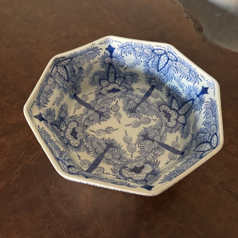 古伊万里 線描葉唐草文 八角形鉢 | Kaikaroman ONLINE STORE