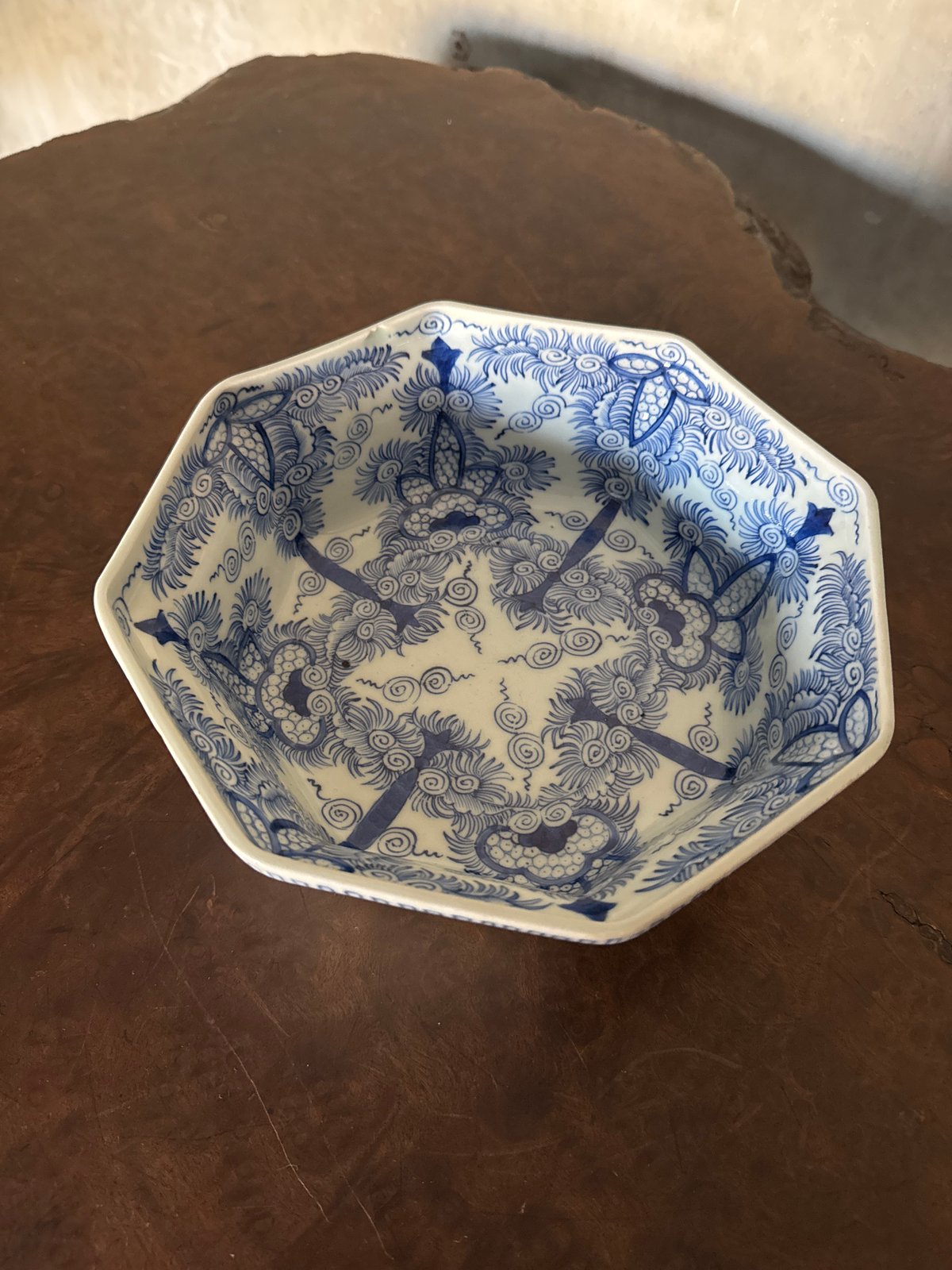 ◆美品 江戸後期！古伊万里 落款『三元』牡丹/雷文/花模様/唐草 八角染付角皿 ◇美品 江戸後期！古伊万里 落款『三元』牡丹/雷文/花模様/唐草