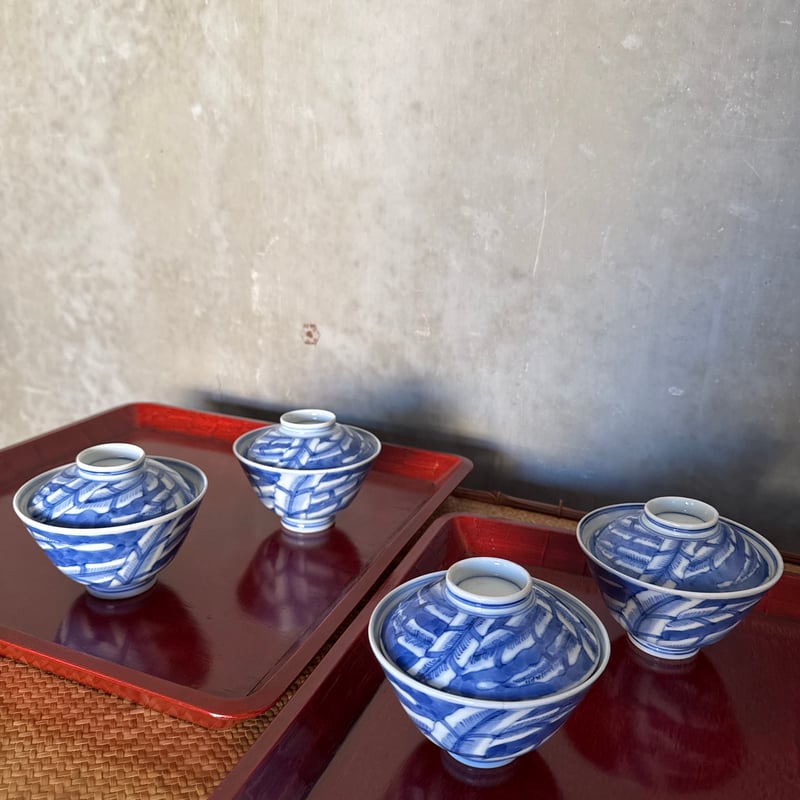 伊万里焼 染付白抜芭蕉葉文 蓋茶碗 1客 | Kaikaroman ONLINE STORE