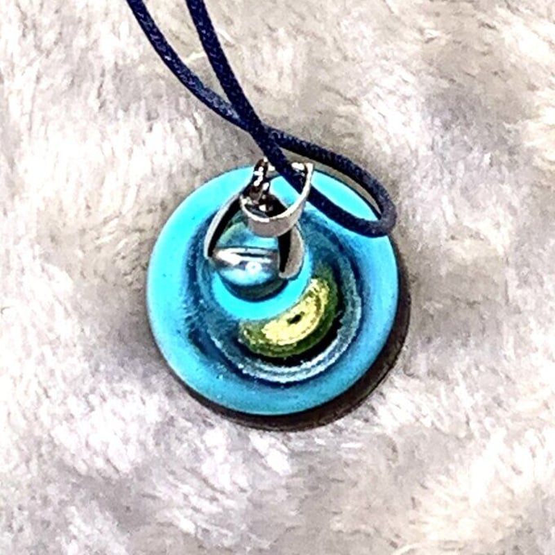 香合　レジン×ウッド ウッドレジンペンダント：海に沈んだ黄金のジッグラト | アート