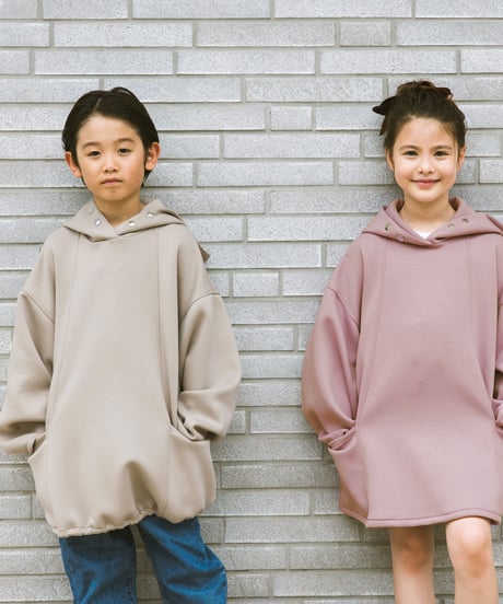KIDS FLARE OVERSIZED HOODIE／キッズフレアオーバーサイズフーディー ［TAG23A-015K］