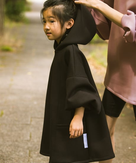 KIDS FLARE OVERSIZED HOODIE／キッズフレアオーバーサイズフーディー ［TAG23A-015K］