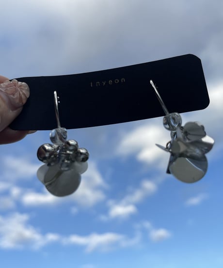 𝒩𝑜.020  シルバーチャームフープピアス