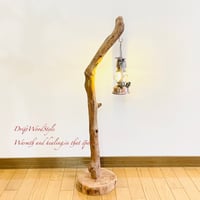 枝が斜めに伸びる流木スタンド ランタンやエアプラントを飾れる置物