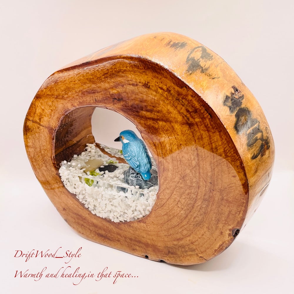 一つ限りの流木アート 水辺のカワセミ ジオラマ 流木 フィギュア 置物