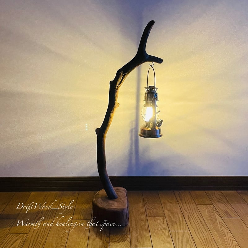 流木インテリア 芸術的に曲線を描く流木スタンド ランタンやエア