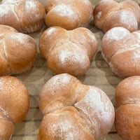 さくらホワイトチョコ豆乳ちぎりぱん【季節限定】