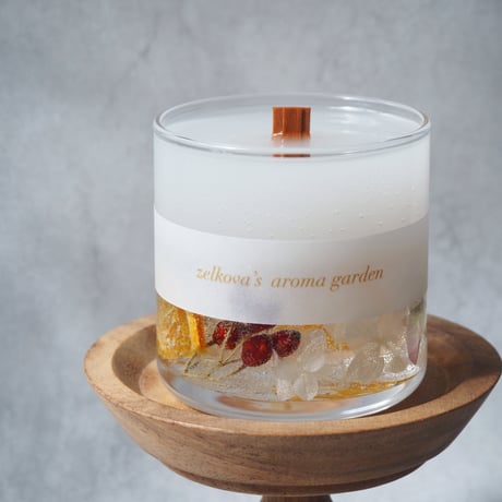 野ばらの実の木芯アロマキャンドル