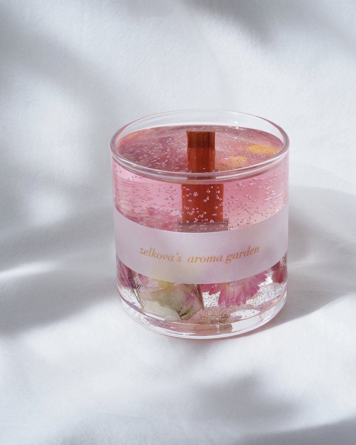 パッションピンクの木芯アロマキャンドル | zelkova's aroma garden