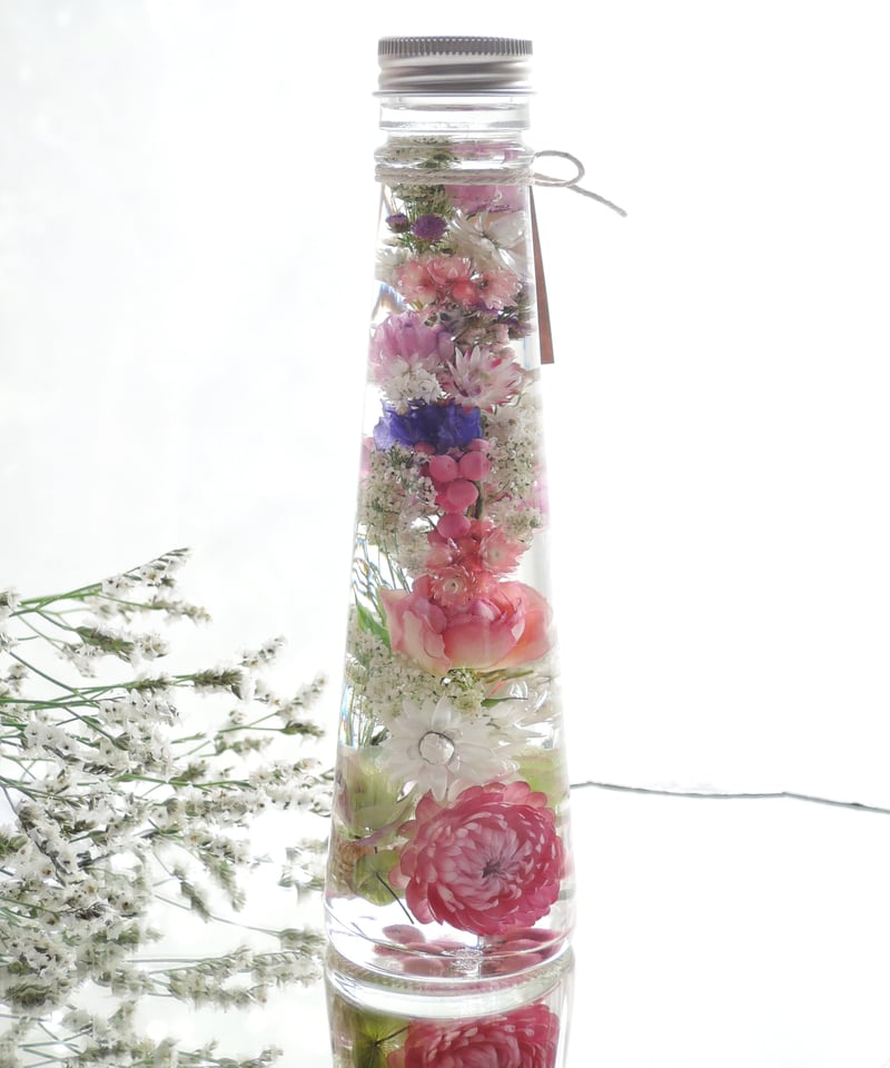 ◇ハーバリウム 309 ラナンとバラの華やかbottle *.:。✿*゜ ◇ハー