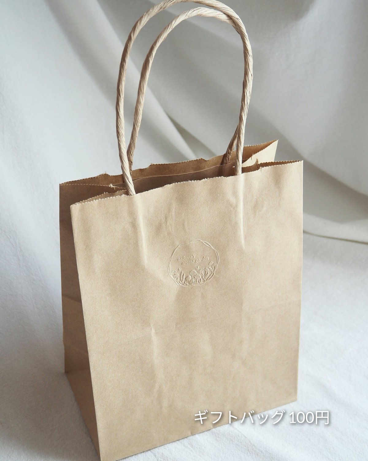 受注制作】たんぽぽハーバリウム™（青系） | zelkova's aroma garden