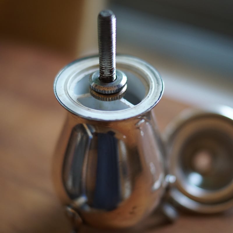 Vintage Pepper Mill (Made by C.C. Fleur De Lis)