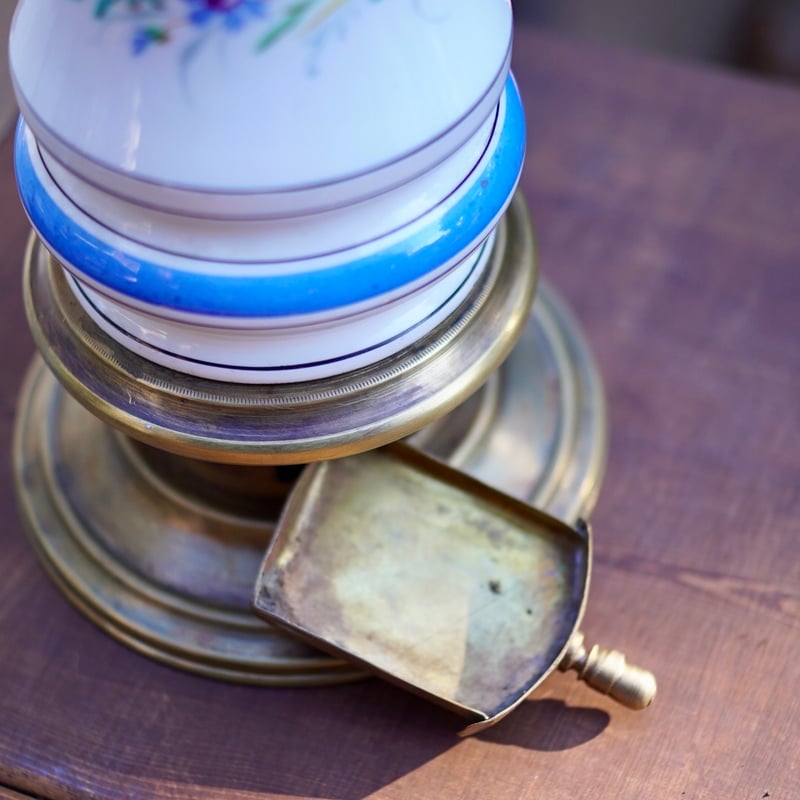 ポーランド製、とても希少な 陶器と真鍮の花柄のコーヒーミル | 4BEANS