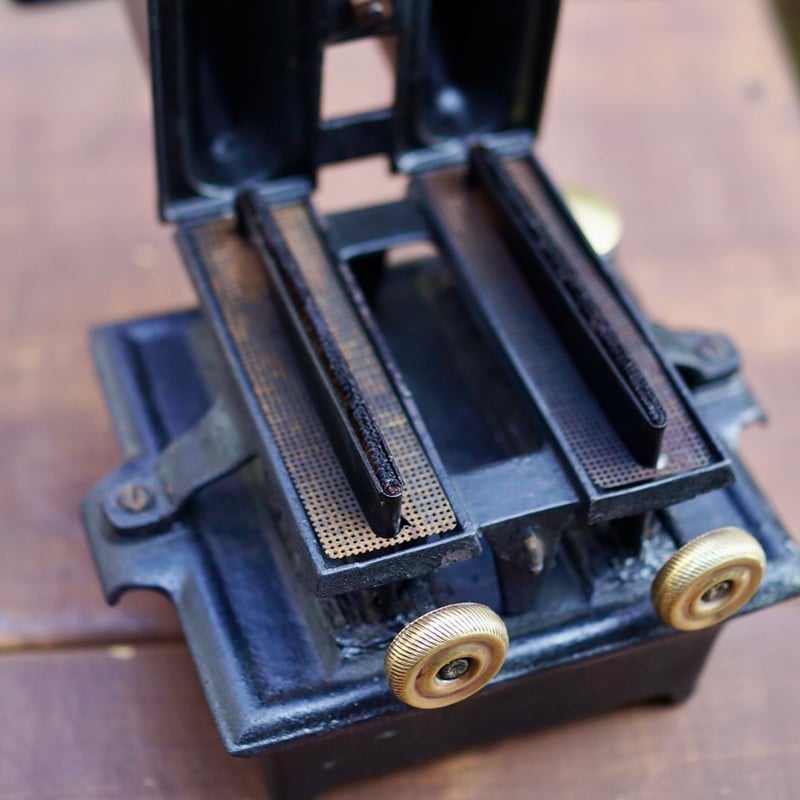 Brightest & Best アイロンストーブ | 4BEANS COFFEE ROASTERS