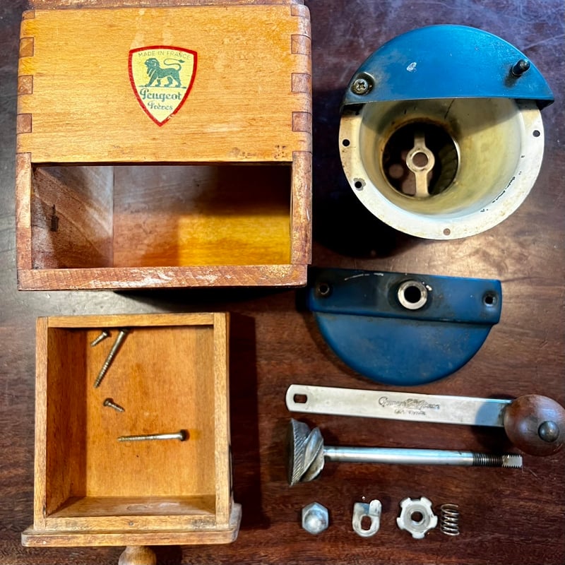 フランス　アンティーク　プジョー　コーヒー　ミル　グラインダー　木製　レア フランス プジョー社 アンティークコーヒーミル、コーヒー