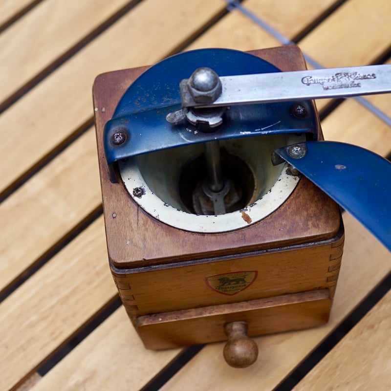 フランス製、Peugeot 