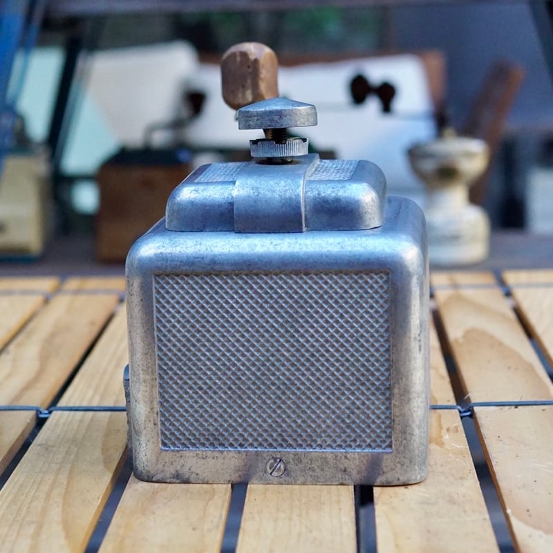 ゆずりんこアンティーク 壁掛けコーヒーミル　グラインダー 陶器アルザスレア Amazon | フランス アンティーク 壁掛け コーヒーミル