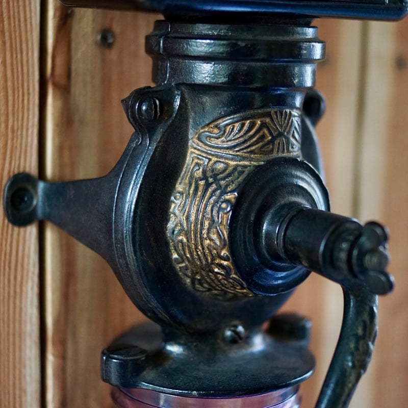 アメリカ製、とても珍しい PARKERS No.445 壁掛けミル | 4BEANS COFF